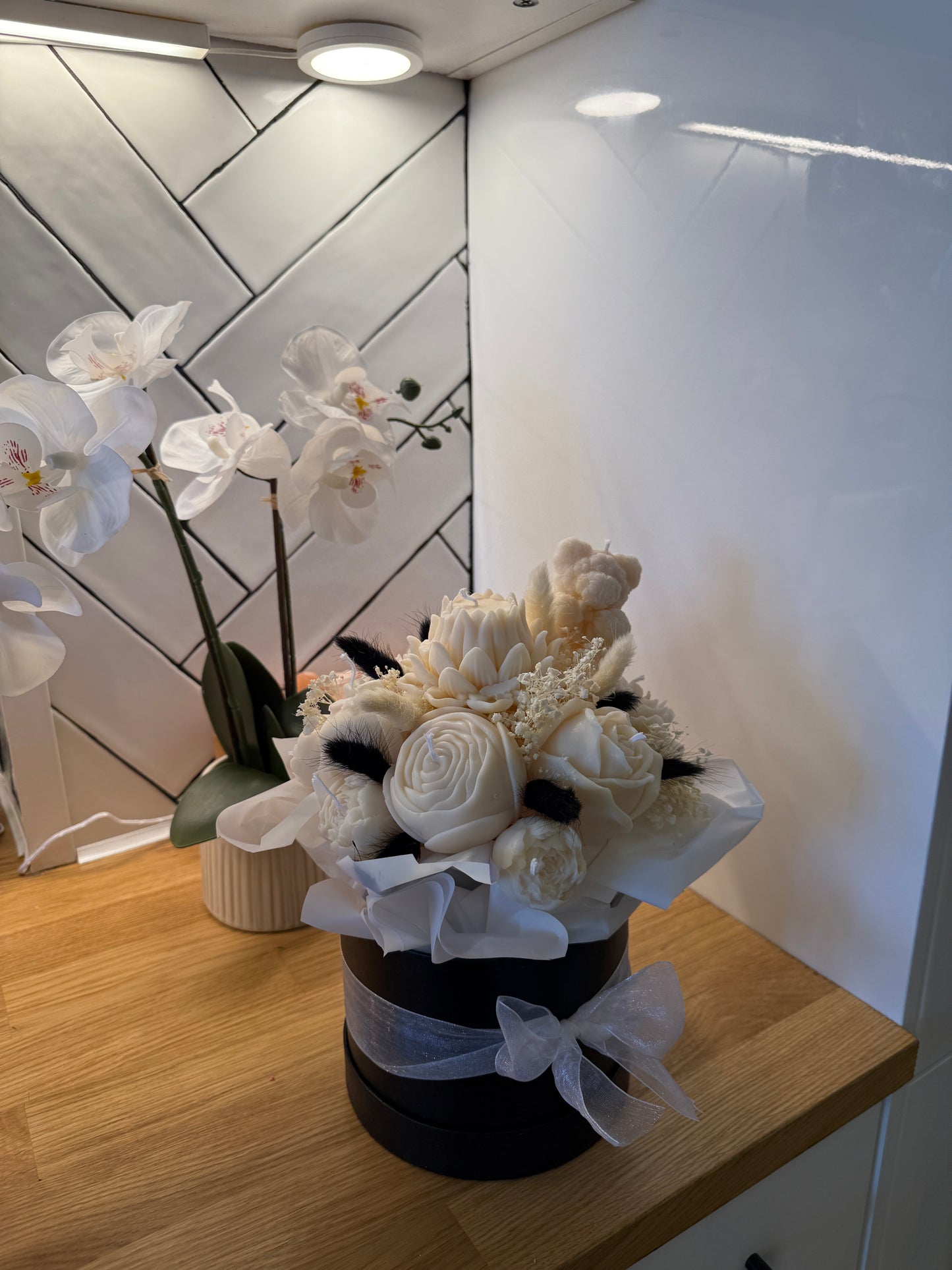 Black&White Candle Bouquet