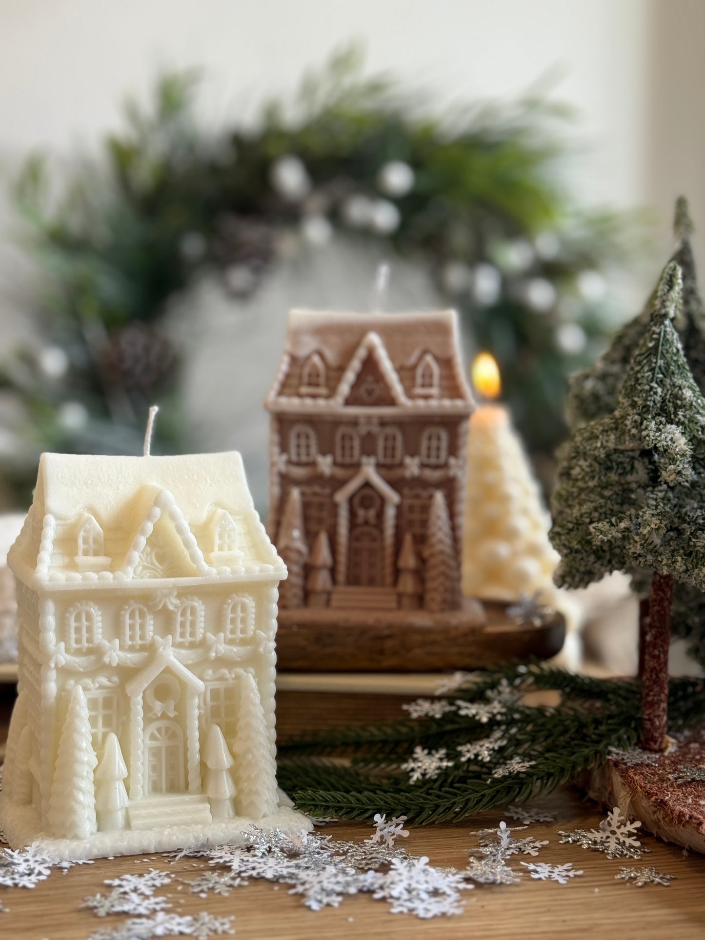 Gingerbread House Statement Candle
