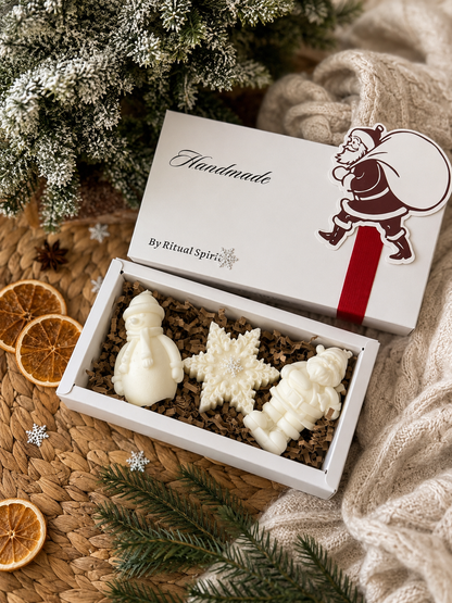 Classic Christmas Candle Gift Box