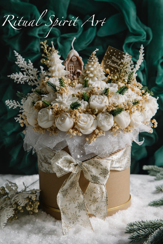 White Christmas Dream Candle Bouquet
