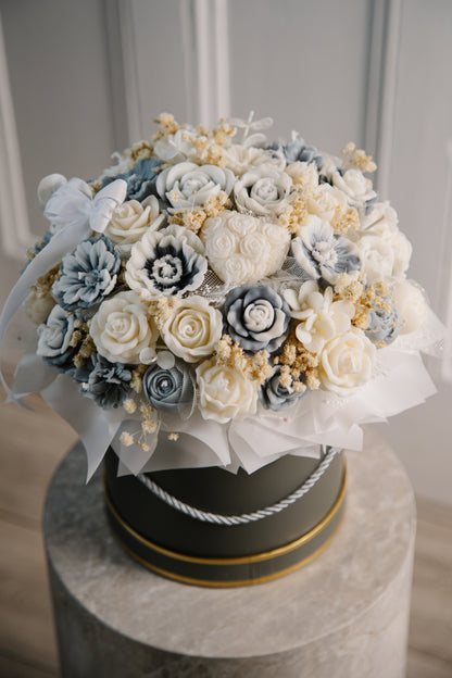 Grey Muse Candle Bouquet