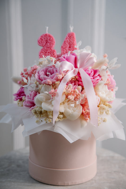 Birthday bouquet of candles