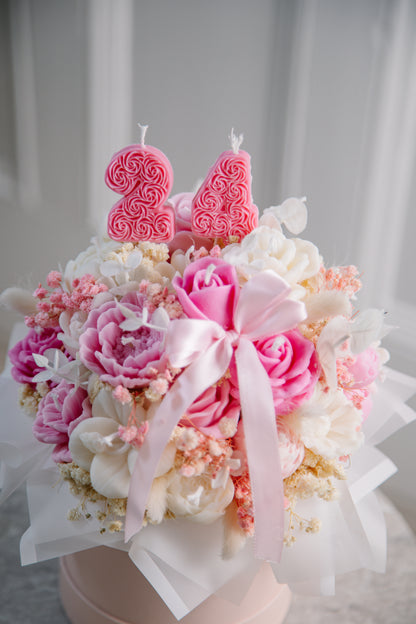 Birthday bouquet of candles