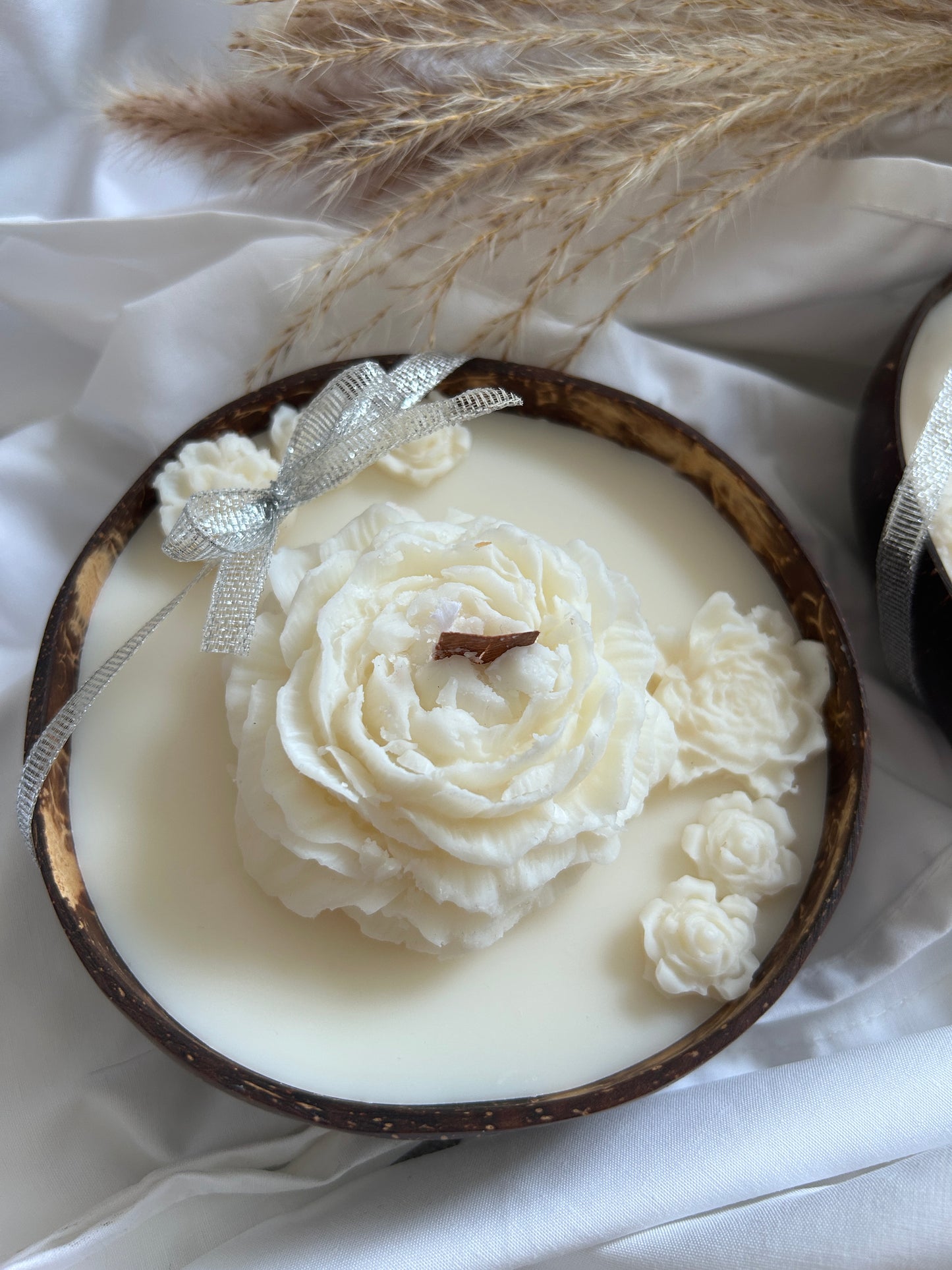 Coconut Shell Candle