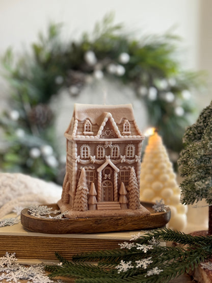Gingerbread House Statement Candle