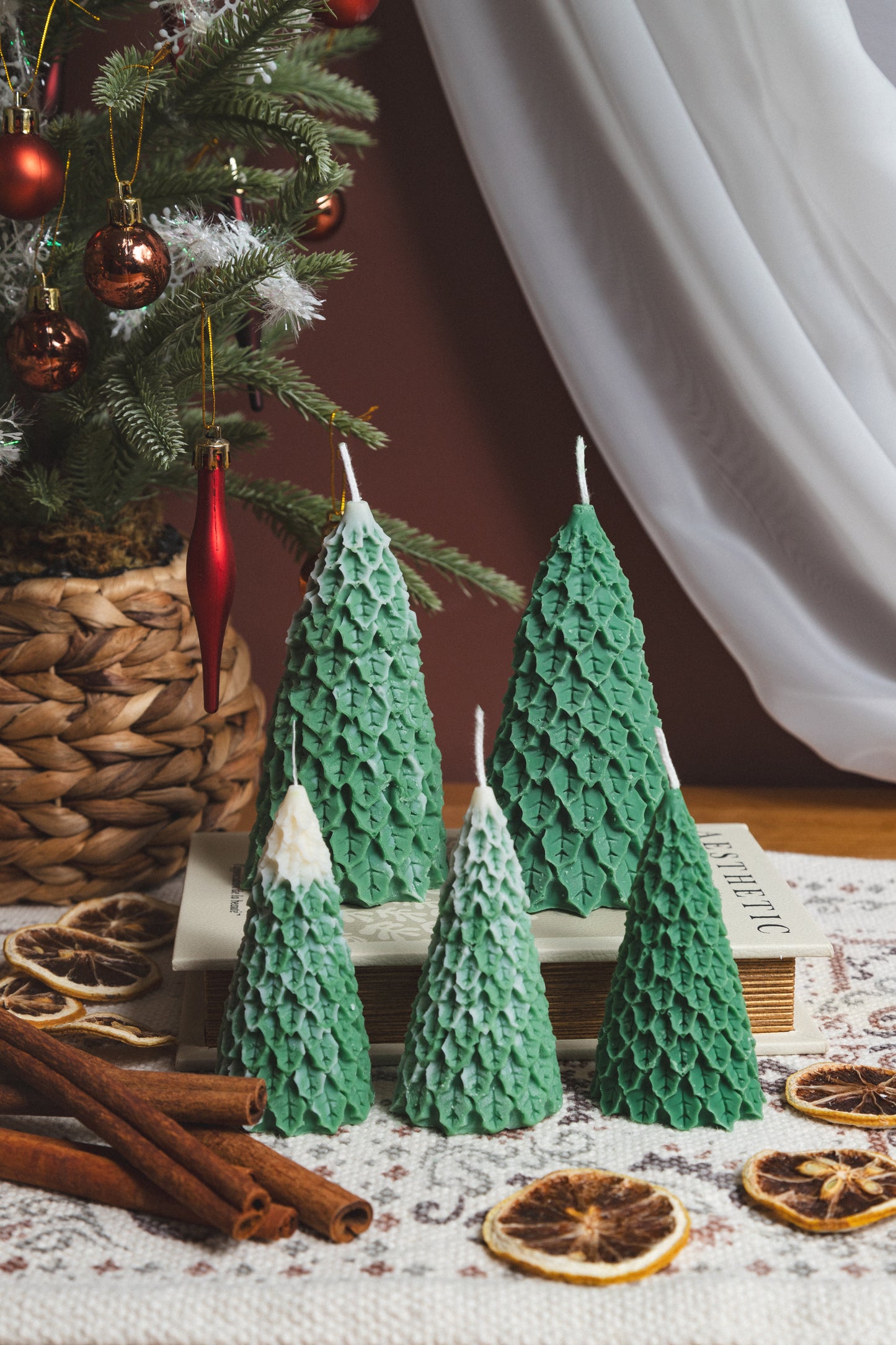 Traditional tree | Christmas Collection
