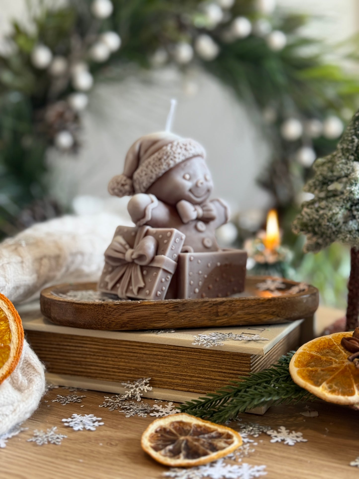 Holiday Gingerbread Decorative Candle