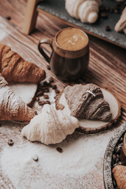 Croissant candle