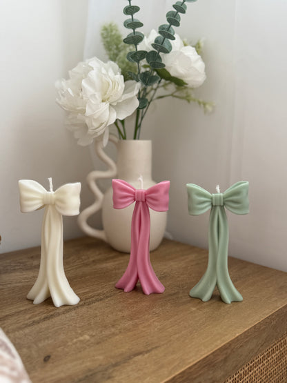 Bow Pillar Candle
