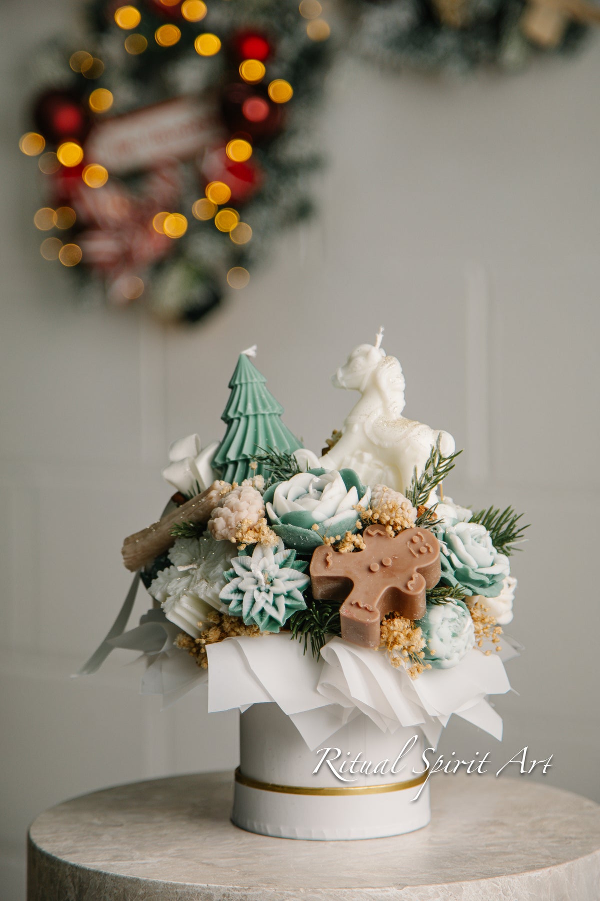 Christmas Wishes Candle Bouquet