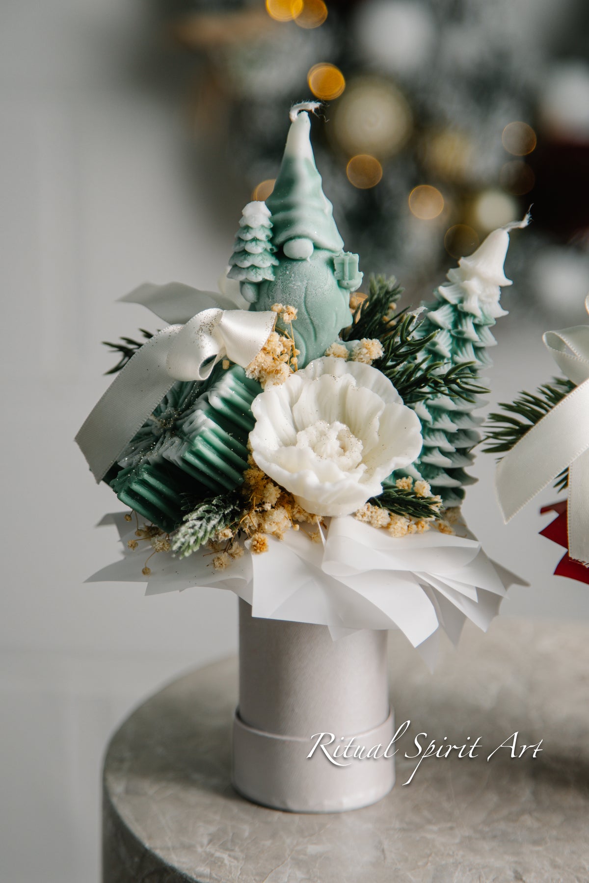 Winter Wonderland Candle Bouquet