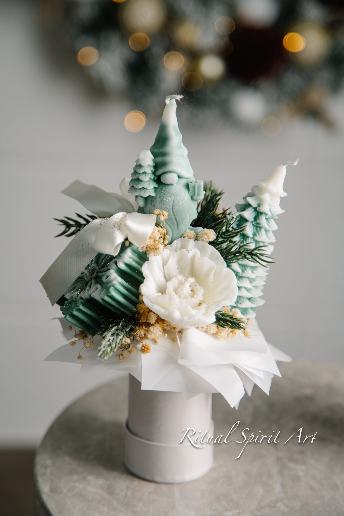 Christmas Wishes Candle Bouquet