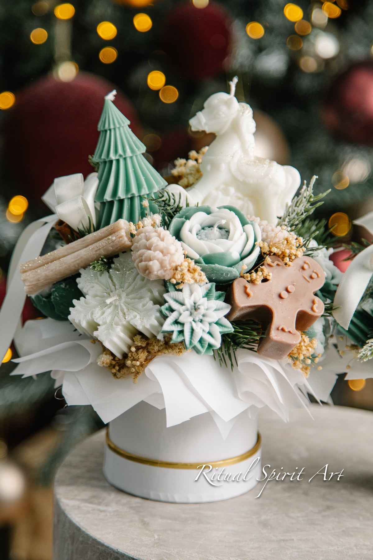 Winter Wonderland Candle Bouquet