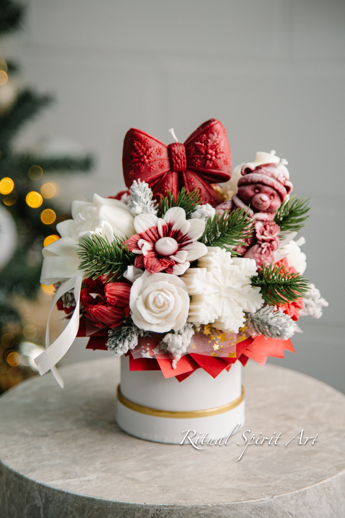 Beary Merry Candle Bouquet