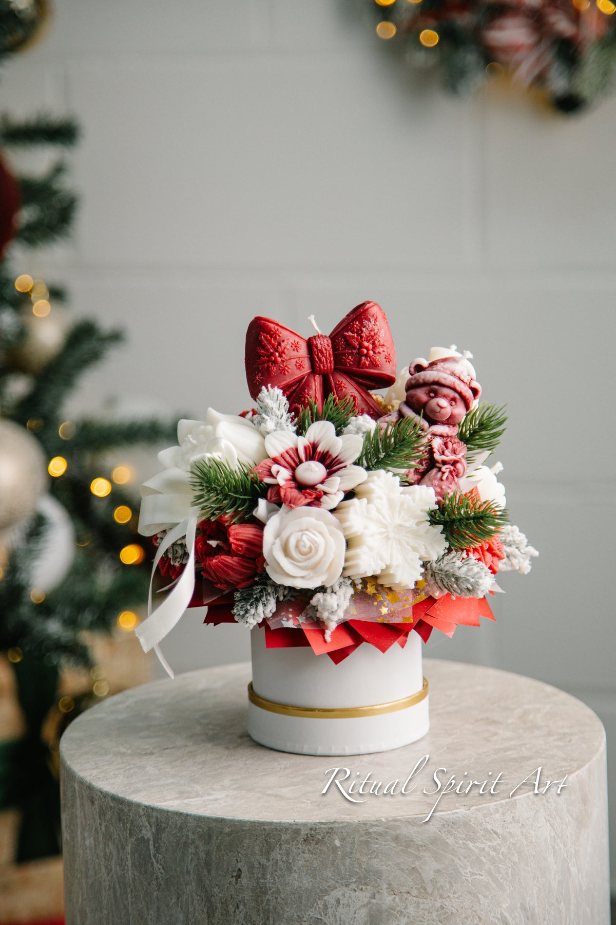 Beary Merry Candle Bouquet